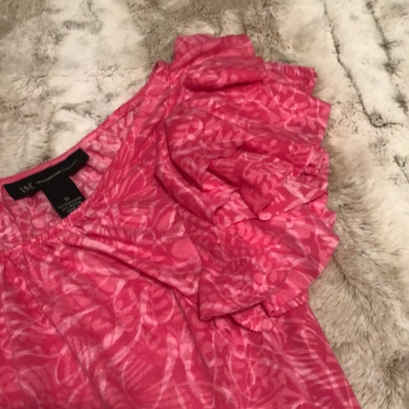 I.N.C. Summer Top - Drawstring bottom - Picture 2 of 6